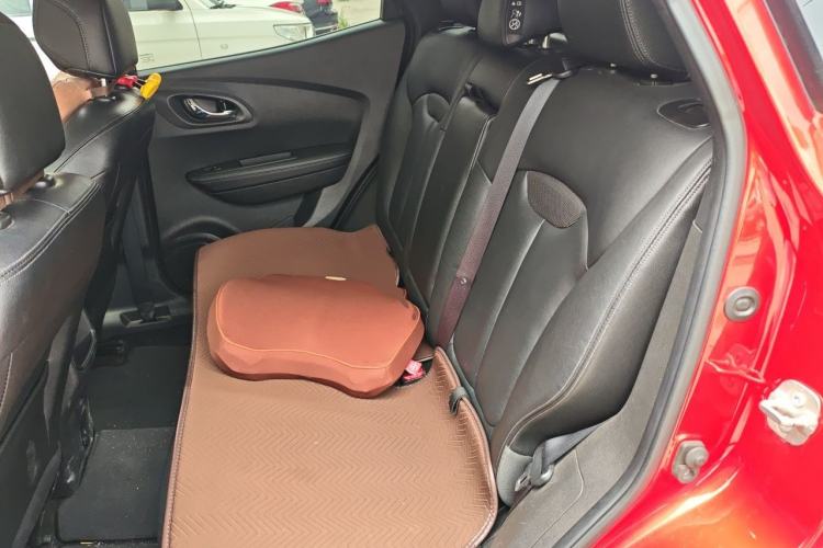 Used Renault Kadjar 2016 2.0L Two-Wheel-Drive Luxury Edition Left Rear Seat