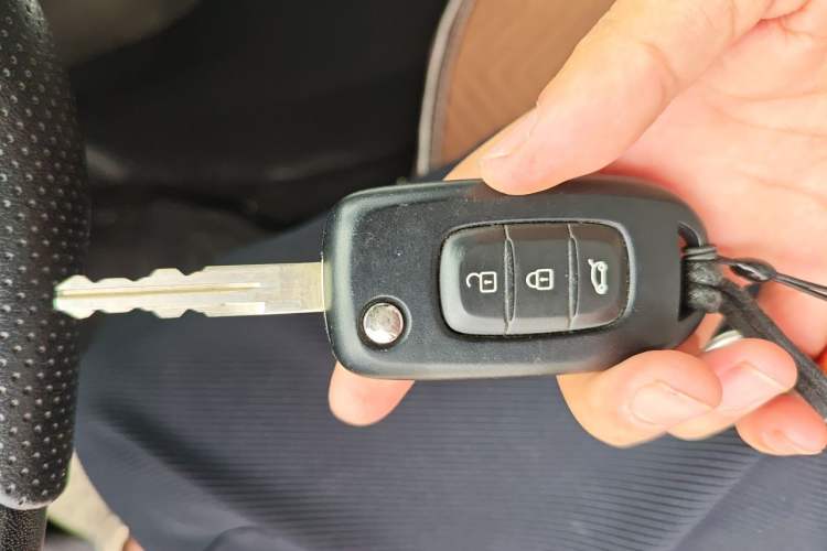 Used Renault Kadjar 2016 2.0L Two-Wheel-Drive Luxury Edition Vehicle Key