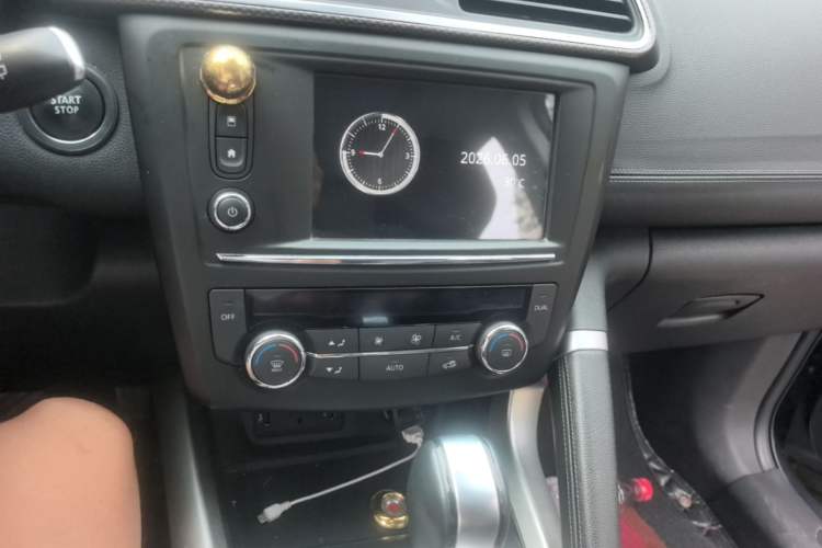 Used Renault Kadjar 2016 2.0L Two-Wheel Drive Prestige Edition Audio And AC Panel