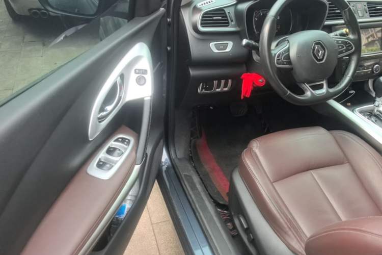Used Renault Kadjar 2016 2.0L Two-Wheel Drive Prestige Edition Driver Seat