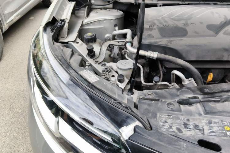 Used Renault Kadjar 2016 2.0L Two-Wheel Drive Leading Edition Engine Bay Right