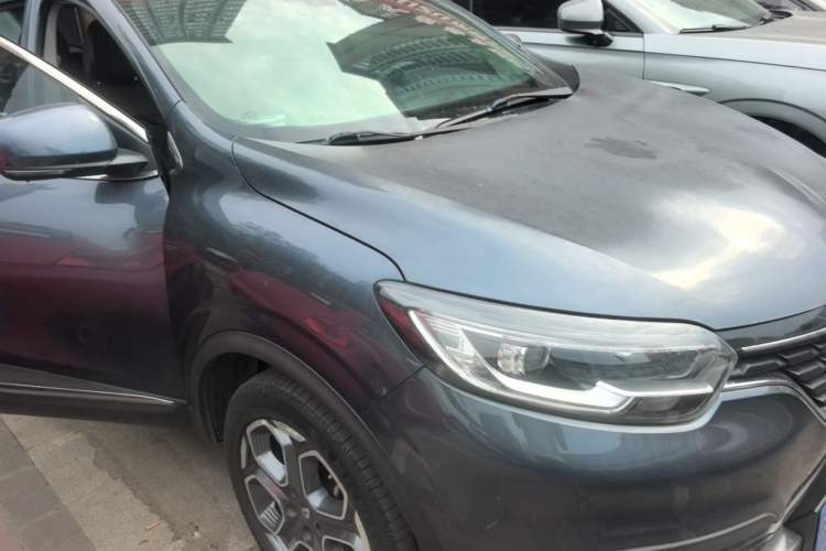 Used Renault Kadjar 2016 2.0L Two-Wheel Drive Prestige Edition Front Right 45 Deg
