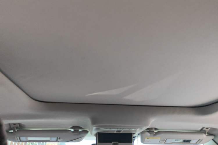 Used Renault Kadjar 2016 2.0L Two-Wheel-Drive Luxury Edition Headliner