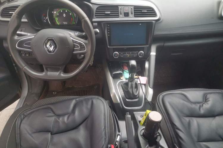 Used Renault Kadjar 2016 2.0L Two-Wheel Drive Comfort Edition Interior 2