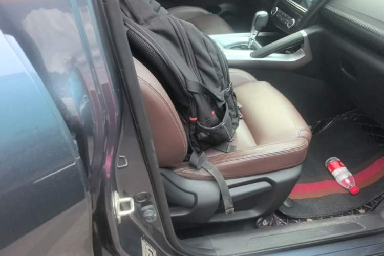 Used Renault Kadjar 2016 2.0L Two-Wheel Drive Prestige Edition Right Front Seat