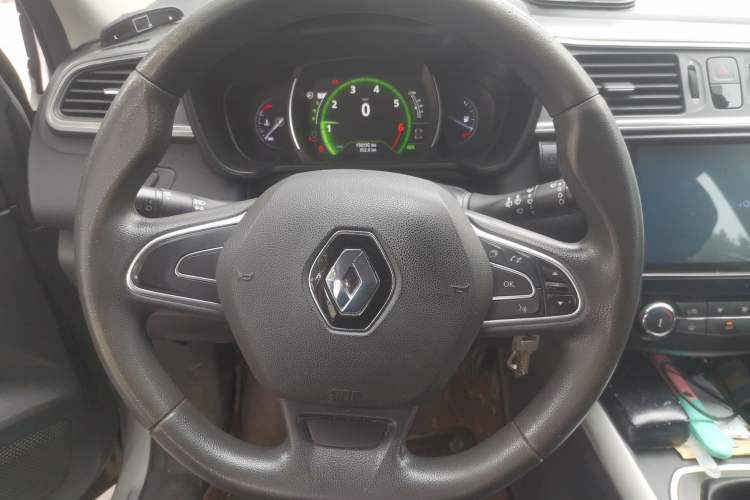 Used Renault Kadjar 2016 2.0L Two-Wheel Drive Comfort Edition Steering Wheel