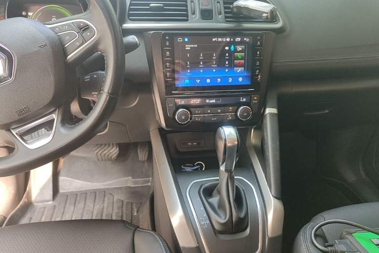 Used Renault Kadjar 2016 2.0L Two-Wheel Drive Leading Edition Audio And AC Panel