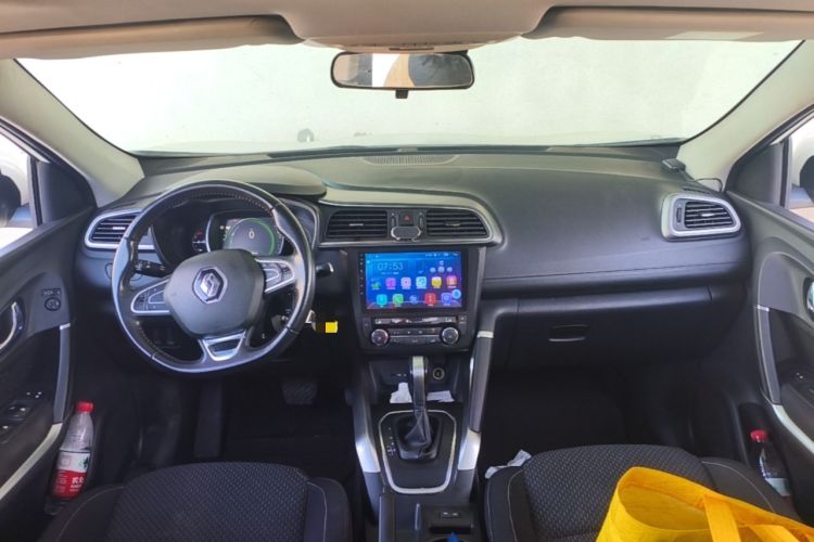 Used Renault Kadjar 2016 2.0L Two-Wheel Drive Leading Edition Center Console