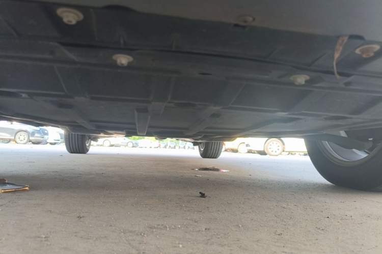 Used Renault Kadjar 2016 2.0L Two-Wheel Drive Leading Edition Chassis Front