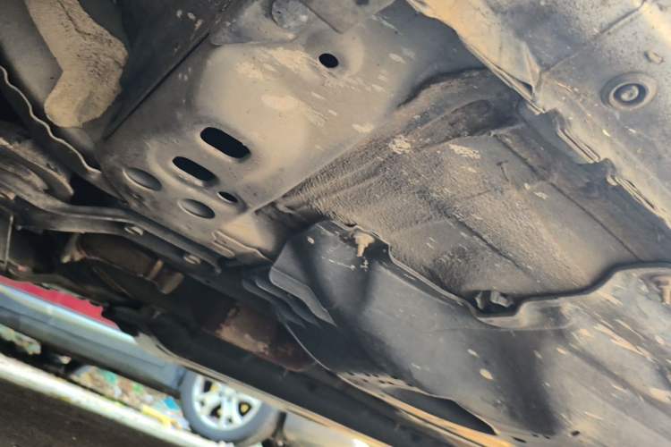 Used Renault Kadjar 2016 2.0L Two-Wheel Drive Leading Edition Chassis Front Left