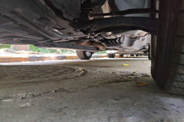 Used Renault Kadjar 2016 2.0L Two-Wheel-Drive Luxury Edition Chassis Front Left