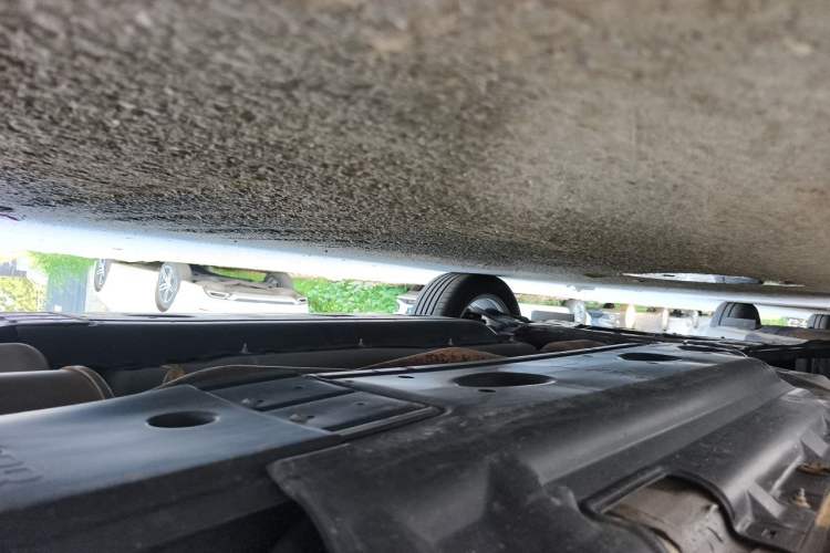 Used Renault Kadjar 2016 2.0L Two-Wheel-Drive Luxury Edition Chassis Rear Left