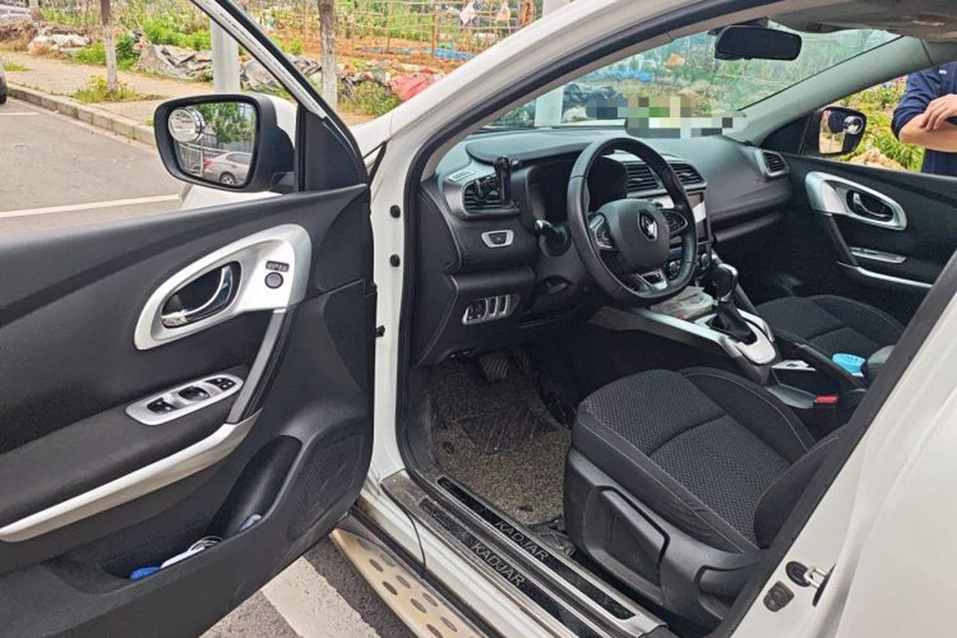Used Renault Kadjar 2016 2.0L Two-Wheel Drive Leading Edition Driver Seat