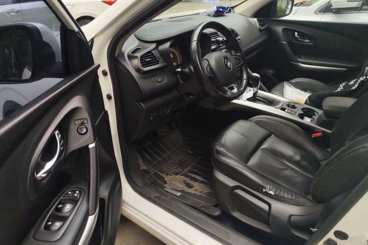 Used Renault Kadjar 2016 2.0L Two-Wheel-Drive Luxury Edition Driver Seat