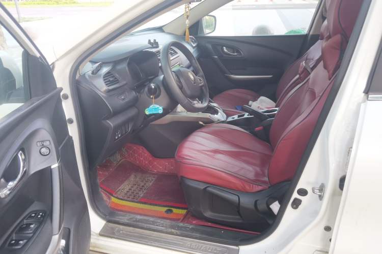 Used Renault Kadjar 2016 2.0L Two-Wheel Drive Leading Edition Driver Seat