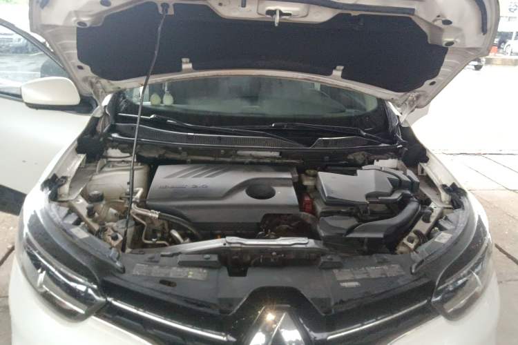 Used Renault Kadjar 2016 2.0L Two-Wheel Drive Comfort Edition Engine Bay