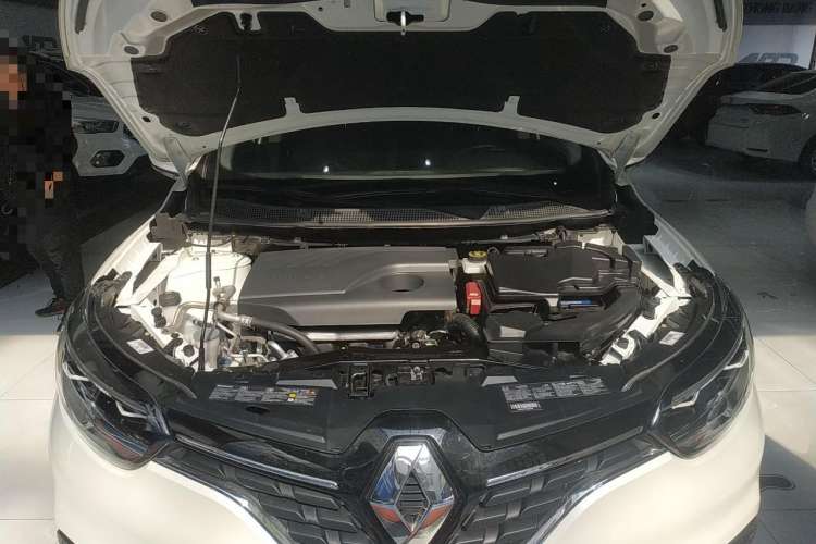 Used Renault Kadjar 2016 2.0L Four-Wheel Drive Ultimate Edition Engine Bay