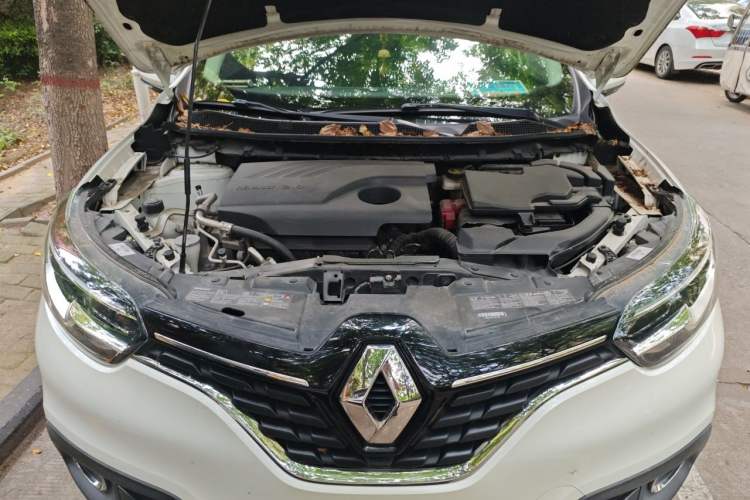 Used Renault Kadjar 2016 2.0L Two-Wheel-Drive Luxury Edition Engine Bay