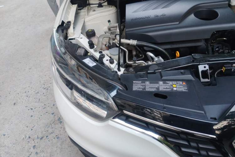 Used Renault Kadjar 2016 2.0L Two-Wheel-Drive Luxury Edition Engine Bay Right
