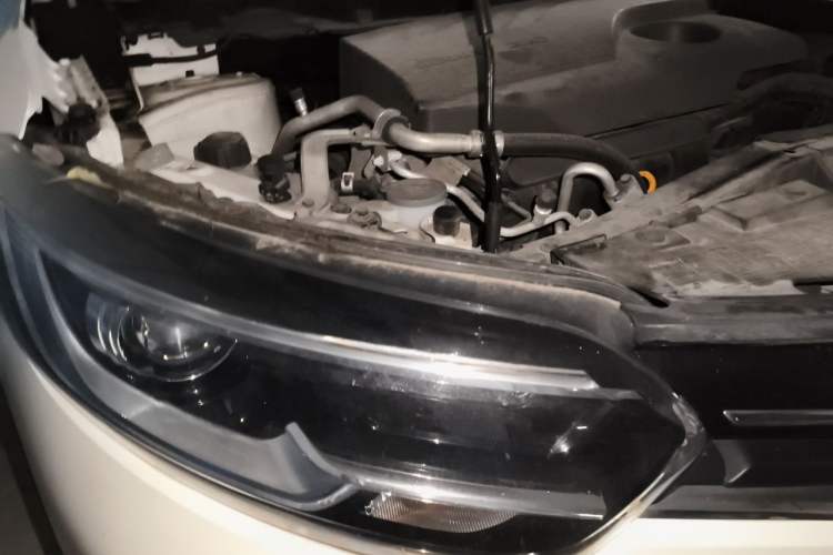 Used Renault Kadjar 2016 2.0L Two-Wheel-Drive Luxury Edition Engine Bay Right