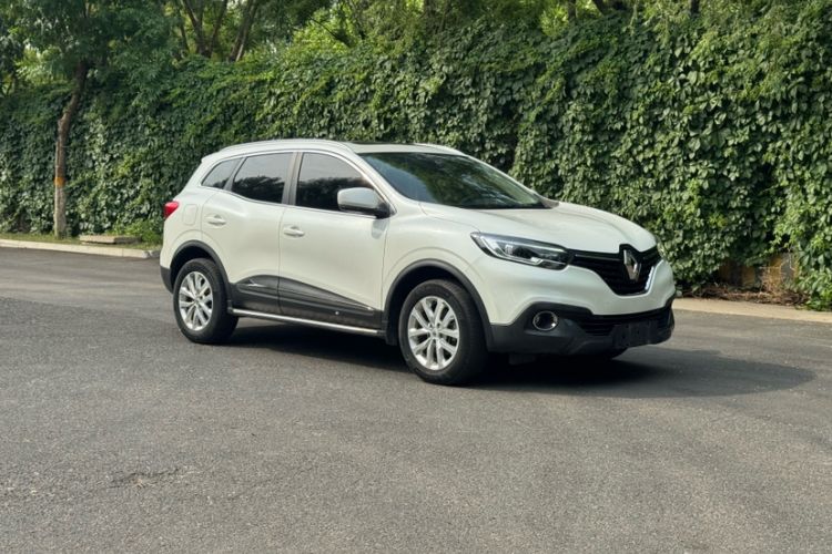 Used Renault Kadjar 2016 2.0L Two-Wheel-Drive Luxury Edition Exterior 2