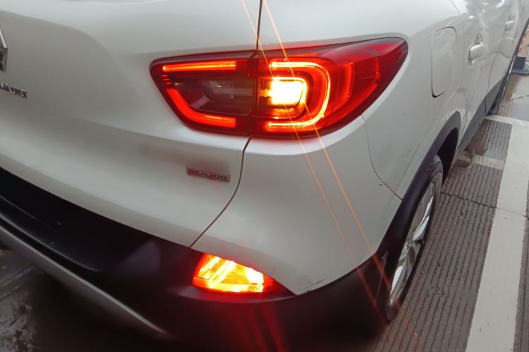 Used Renault Kadjar 2016 2.0L Two-Wheel Drive Comfort Edition Exterior 3