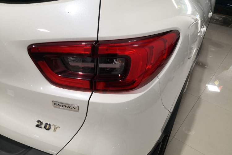 Used Renault Kadjar 2016 2.0L Two-Wheel Drive Prestige Edition Exterior 6
