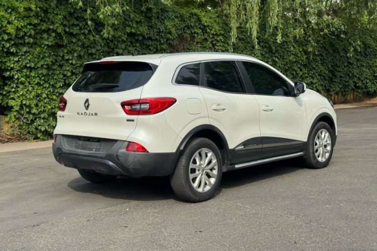 Used Renault Kadjar 2016 2.0L Two-Wheel-Drive Luxury Edition Exterior 7