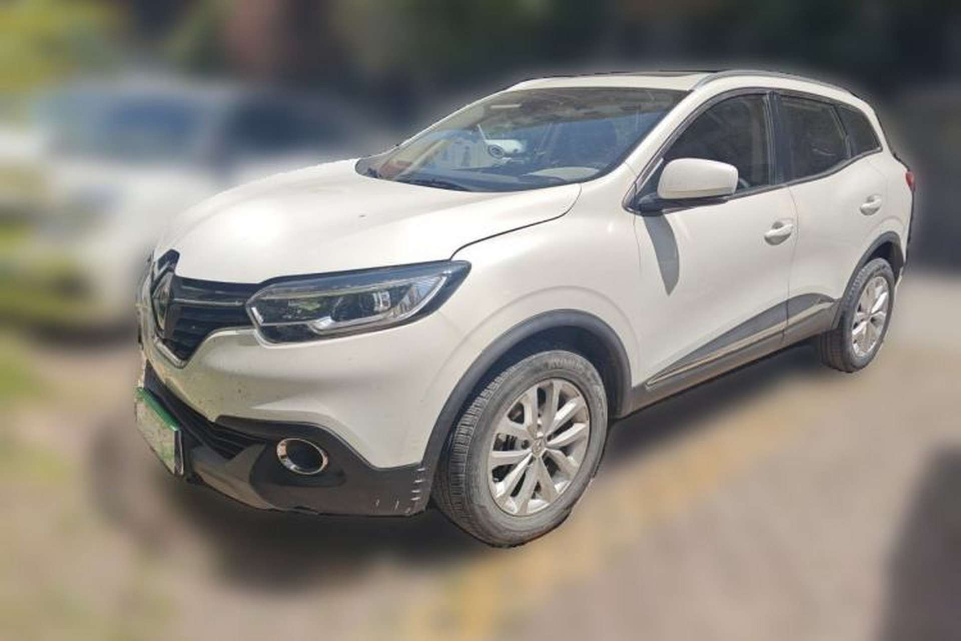Used Renault Kadjar 2016 2.0L Two-Wheel Drive Leading Edition Front Left 45 Deg
