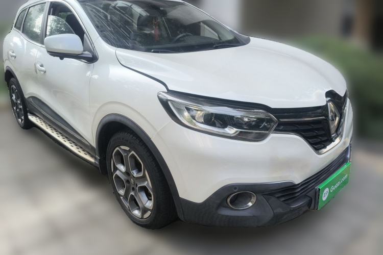 Used Renault Kadjar 2016 2.0L Two-Wheel Drive Prestige Edition Front Right 45 Deg
