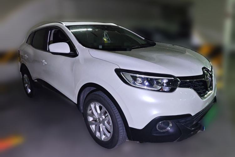 Used Renault Kadjar 2016 2.0L Two-Wheel Drive Leading Edition Front Right 45 Deg