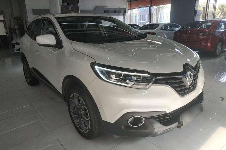 Used Renault Kadjar 2016 2.0L Four-Wheel Drive Ultimate Edition Front Right 45 Deg