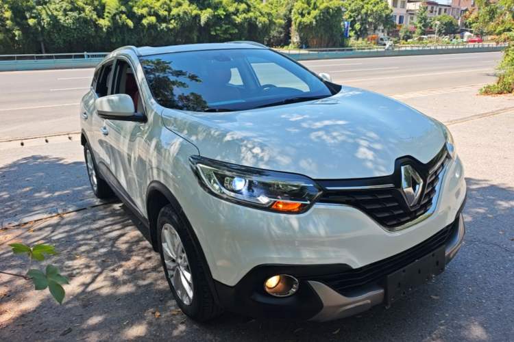 Used Renault Kadjar 2016 2.0L Two-Wheel Drive Leading Edition Front Right 45 Deg