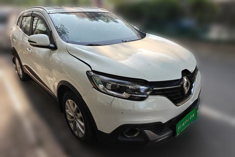 Used Renault Kadjar 2016 2.0L Two-Wheel Drive Leading Edition Front Right 45 Deg