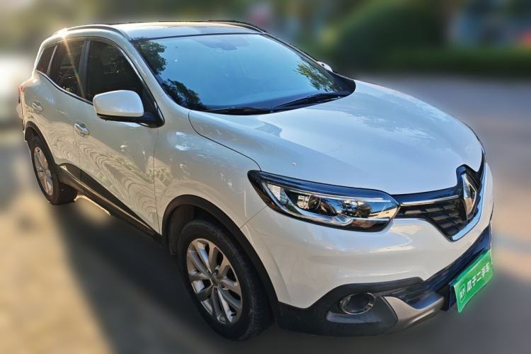 Used Renault Kadjar 2016 2.0L Two-Wheel Drive Leading Edition Front Right 45 Deg