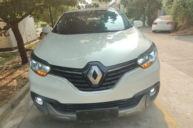 Used Renault Kadjar 2016 2.0L Two-Wheel Drive Leading Edition Front