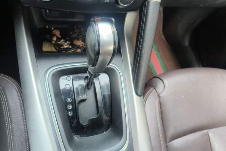 Used Renault Kadjar 2016 2.0L Two-Wheel Drive Prestige Edition Gear Lever