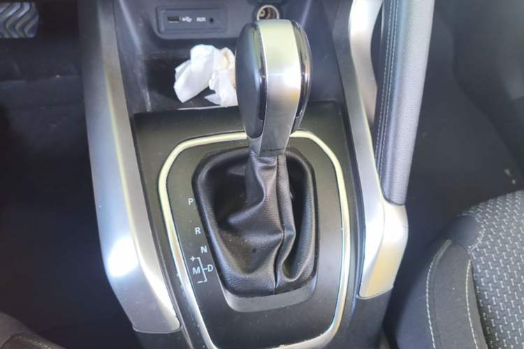 Used Renault Kadjar 2016 2.0L Two-Wheel Drive Leading Edition Gear Lever