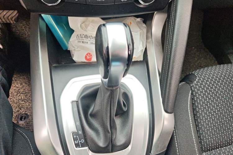 Used Renault Kadjar 2016 2.0L Two-Wheel Drive Leading Edition Gear Lever