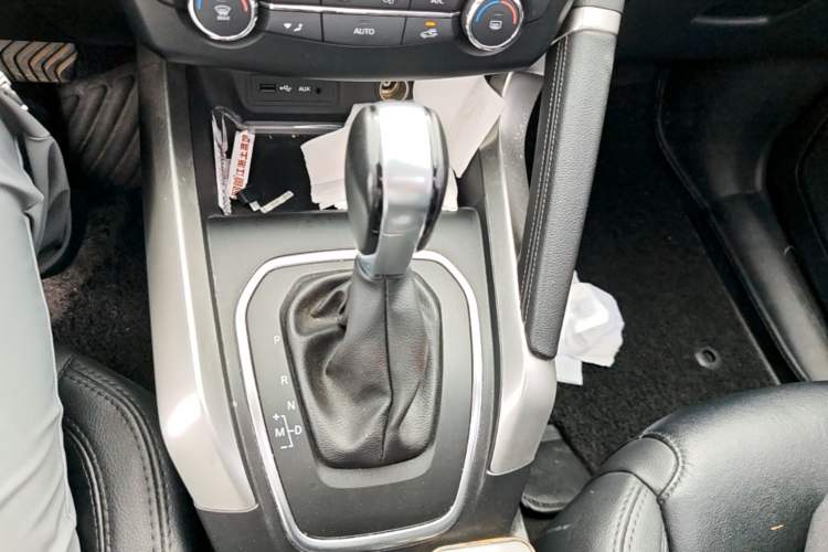 Used Renault Kadjar 2016 2.0L Two-Wheel Drive Leading Edition Gear Lever