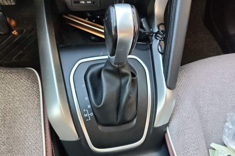 Used Renault Kadjar 2016 2.0L Two-Wheel Drive Leading Edition Gear Lever