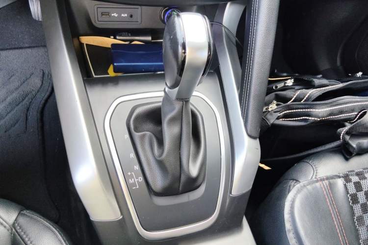 Used Renault Kadjar 2016 2.0L Two-Wheel Drive Leading Edition Gear Lever