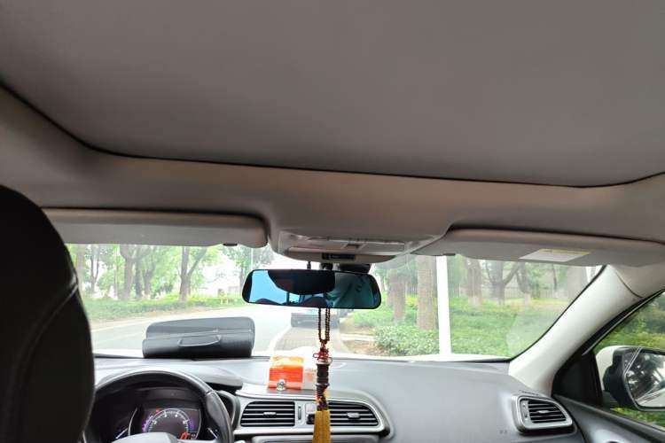 Used Renault Kadjar 2016 2.0L Two-Wheel-Drive Luxury Edition Headliner