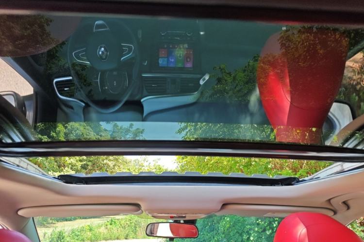 Used Renault Kadjar 2016 2.0L Two-Wheel Drive Leading Edition Headliner