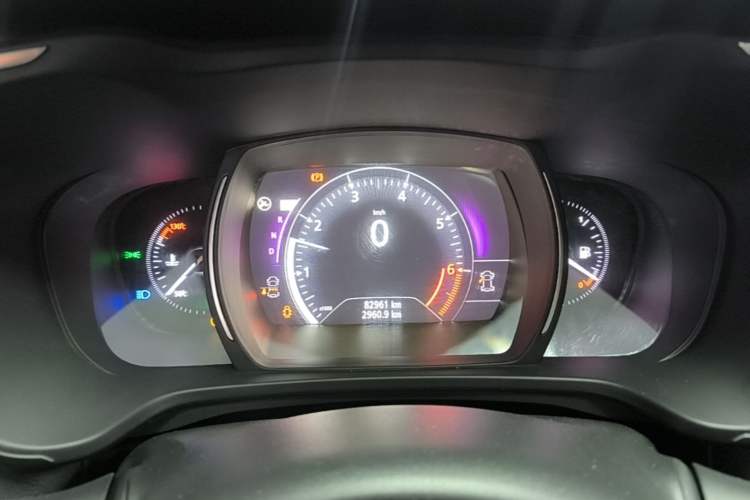 Used Renault Kadjar 2016 2.0L Two-Wheel-Drive Luxury Edition Instrument Cluster