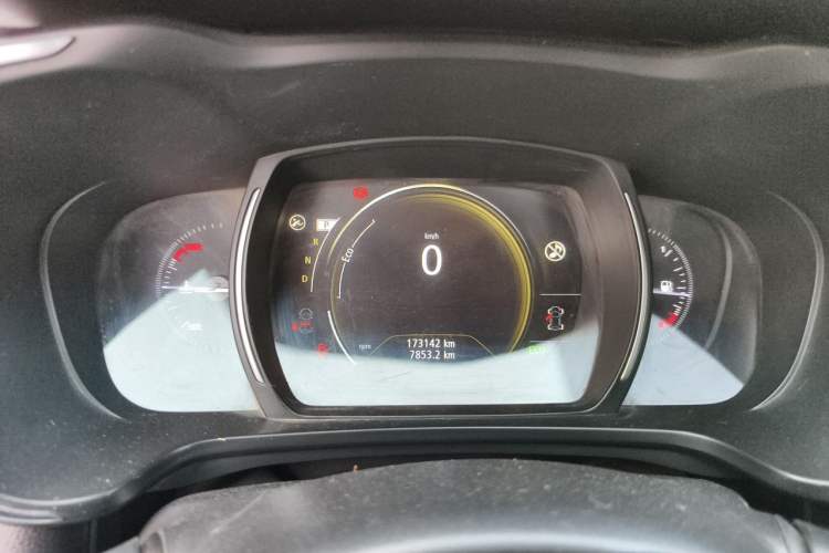 Used Renault Kadjar 2016 2.0L Two-Wheel-Drive Luxury Edition Instrument Cluster