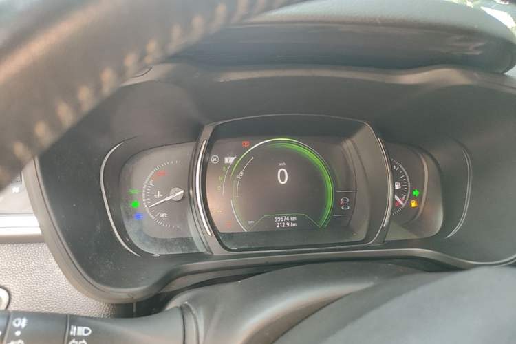 Used Renault Kadjar 2016 2.0L Two-Wheel Drive Leading Edition Instrument Cluster