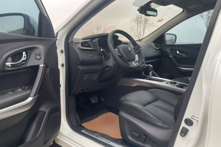 Used Renault Kadjar 2016 2.0L Two-Wheel Drive Prestige Edition Interior 2