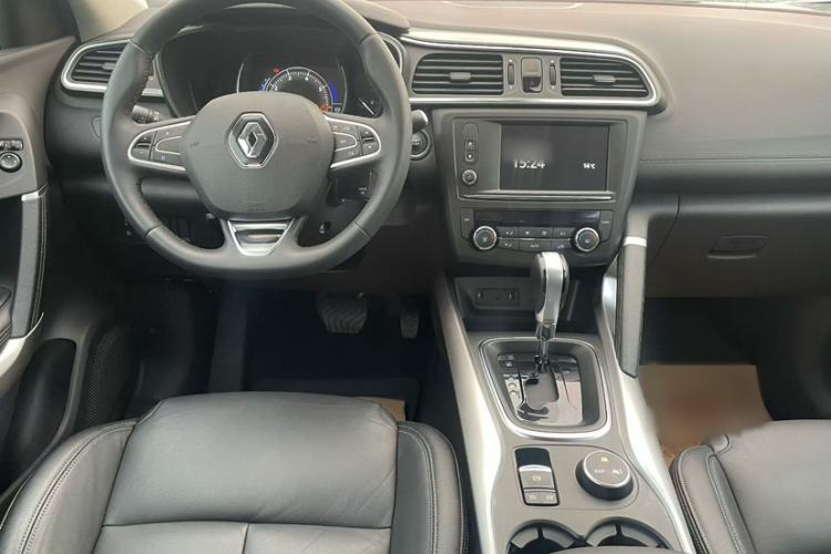 Used Renault Kadjar 2016 2.0L Two-Wheel Drive Prestige Edition Interior 4