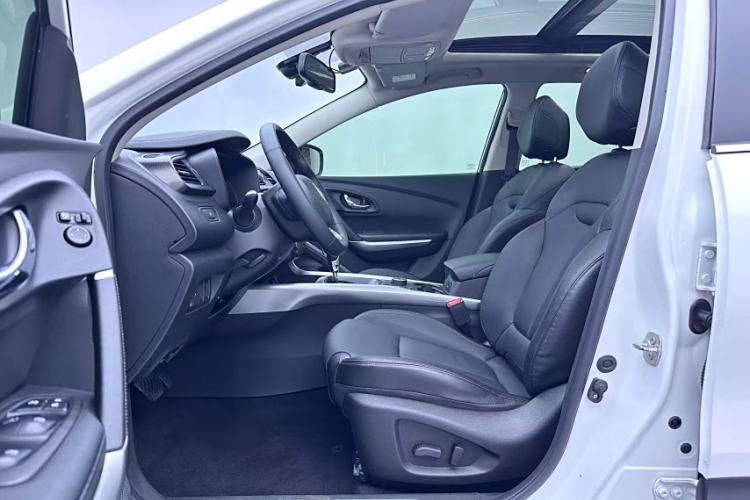Used Renault Kadjar 2016 2.0L Two-Wheel Drive Prestige Edition Interior 9